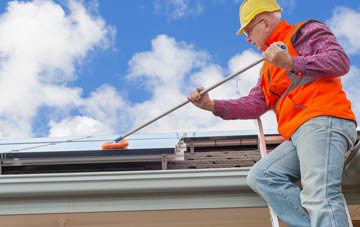 Tyr Felin Isaf soft wash roof cleaning