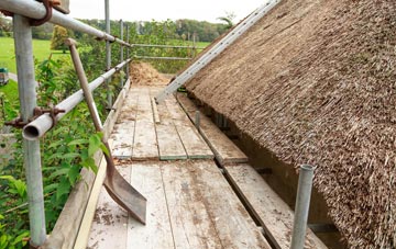 advantages of Tyr Felin Isaf thatch roofing
